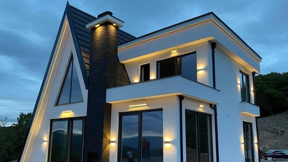 Ndertim Vileta te vogla Alpine dhe Plazh. Zbatim projekti vile Ndertim, Kompani per ndertim Vile ne Shqiperi, Mal, Bregdet.
