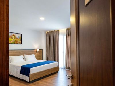 Arredim total i hotelit sipas projektit Arredim total i hotelit sipas projektit