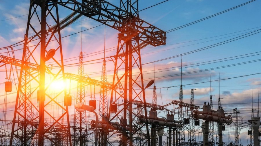 Tregu i lirë i energjisë, 2600 biznese do të zgjedhin vetë furnizuesin nga 1 janari 2025