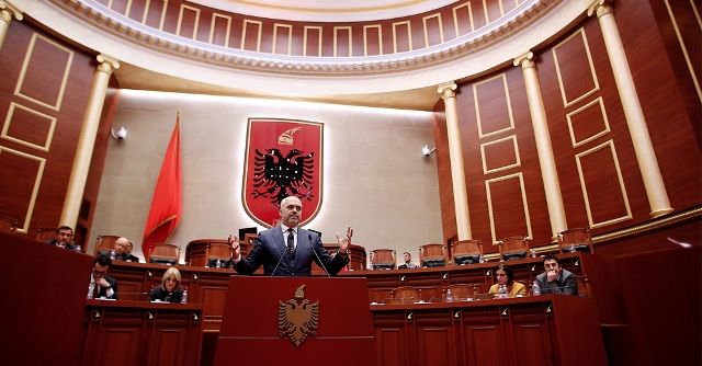 Qeveria: Rritja e pagave dhe pensioneve nis ne mars 2017