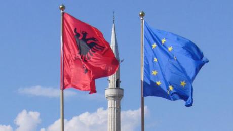 Gallup: Shqiperia dhe Kosova me optimistet ne Ballkan per anetaresimin ne BE