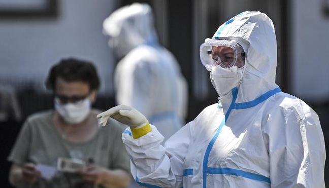 Mbi 55 milione te infektuar me koronavirus dhe 1.3 milione viktima ne gjithe boten