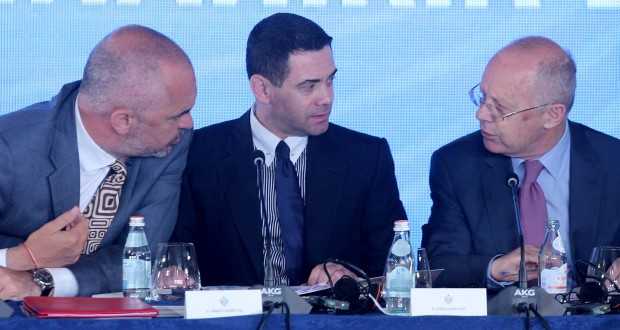 Ndryshime ne qeveri, shkarkohet Cani, Arben Ahmetaj minister i Financave