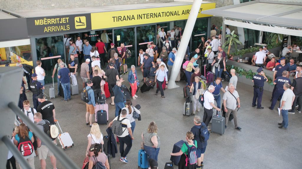 Aeroporti i Rinasit rritet me 26 për qind në maj, mbi 4.5 mln pasagjerë në pesë muaj