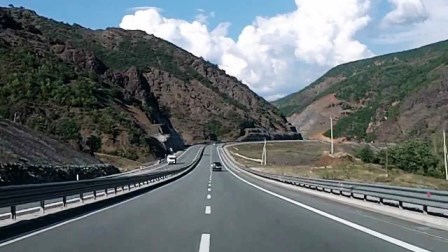 Ne dhjetor hapen procedurat per koncesionin e Rruges se Kombit