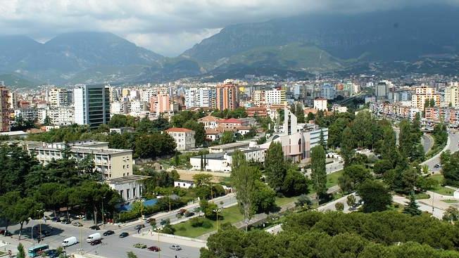 Ekonomia nuk arrin te rimekembet ne tremujorin e trete, pervec ndertimit, qe po lulezon