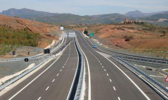 Transport, Eurostat: Shqiperia, me me pak rruge e hekurudha ne rajon