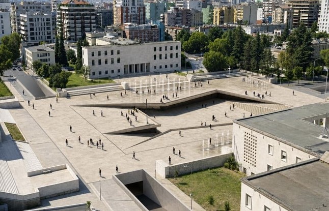 FSHZH hap procedurën për transformimin e sheshit Nënë Tereza, investimi mbi 2 mld lekë