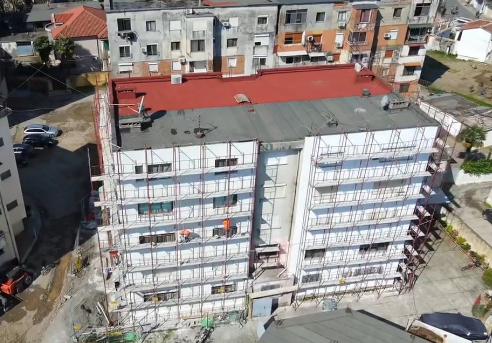 FSHZH hap tender 17.8 mln euro për rehabilitimin e banesave dhe blloqeve të banimit