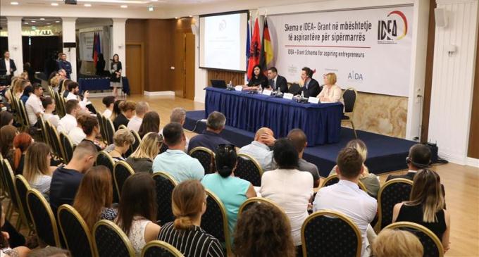Lancohet projekti IDEA â€“ 440 mije euro grante per sipermarresit e rinj
