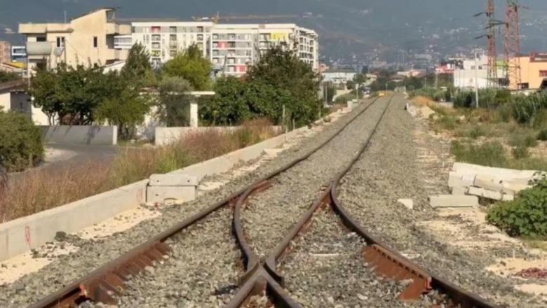 Kadastra nis legalizimet në zonat përgjatë hekurudhës Durrës-Tiranë,trajtohen 500 objekte