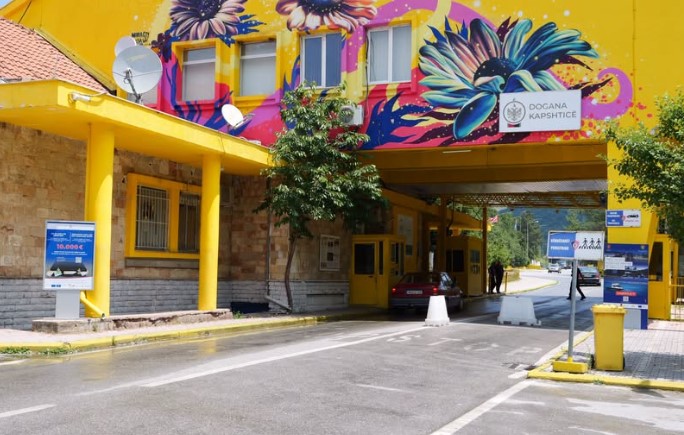 Kapshtica bllokohet të hënën, greva e doganierëve grekë pezullon kalimin për 5 orë