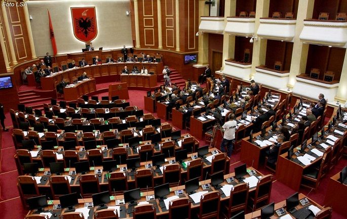 Zgjedhjet 2017, FMN: Reformat dhe te ardhurat mund të përkeqesohen