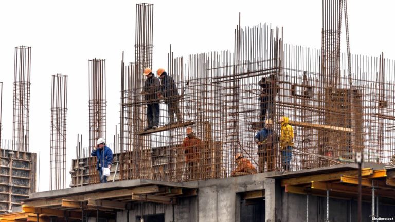 Lejet e ndërtimit rriten me 30.7 për qind, INSTAT: Jo të gjitha bashkitë kanë raportuar