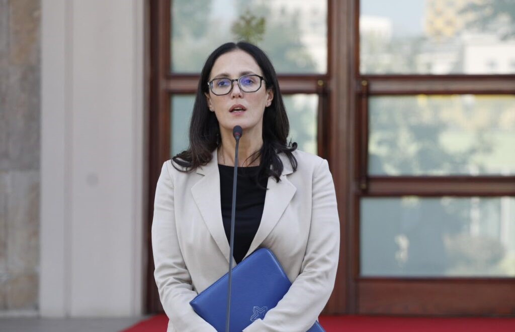 Ministrja Ibrahimaj: Shumë shpejt hapen fondet IPARD, problematikat janë zgjidhur