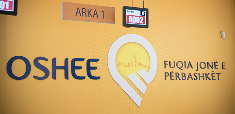 Borxhet, OSHEE shtyn afatet. Përfitojnë familjarët dhe biznesi