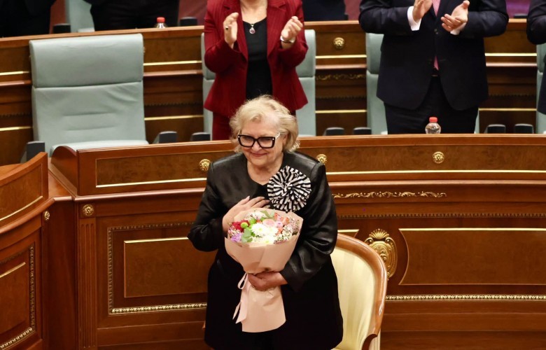 Parlamenti i Kosovës zgjedh presidentin e ri, shmang zgjedhjet e parakohshme