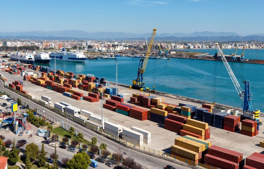 Porti i Durrësit rrit aktivitetin në 8-mujor, zgjerohet me 47 për qind volumi i kontejnerëve