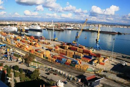 Porti i Durresit ne 11 muaj: mbi 1.2 milion ton eksporte, rreth 1.9 milion ton importe