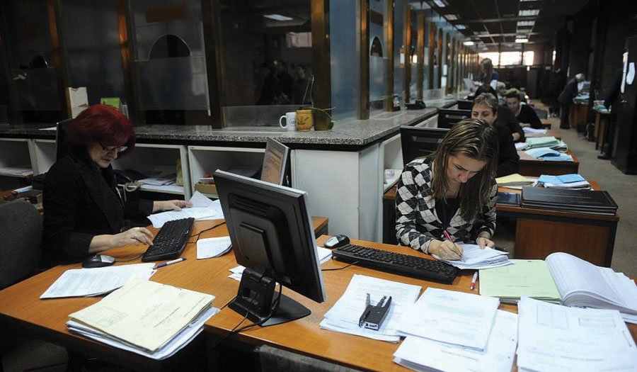 Programi Kombëtar i Praktikave të Punës, 1207 vende për të rinjtë në administratë dhe bashki