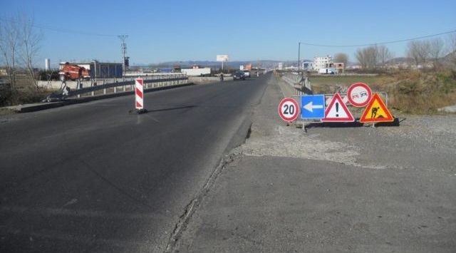 Qeveria jep tjeter â€œkoncesion te pakerkuarâ€ per nje firme te vogel shqiptare