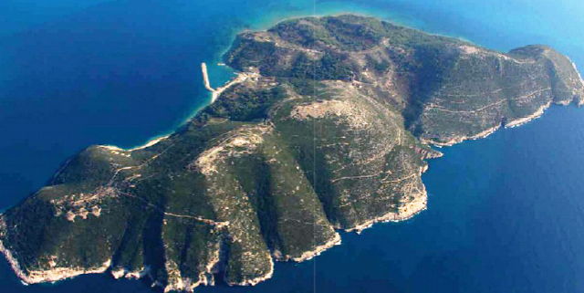 Ishulli i Sazanit jepet me koncesion, pergatitet dosja