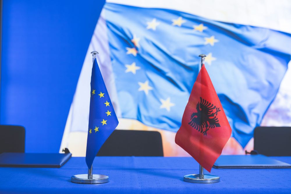 Shqipëria gati të mbyllë 3 kapitujt e parë, më 14 korrik konferenca e nëntë ndërqeveritare