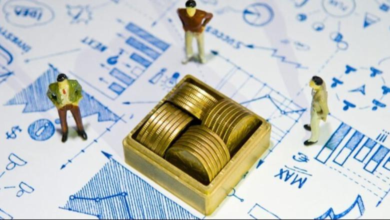 Shqiptarët po investojnë jashtë vendit, 341 mln dollarë në 2025, rritje me 30 për qind