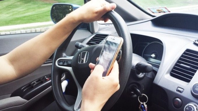 Trefishohet gjoba per telefonin; Projekti: Kush kapet, kalon ne komision